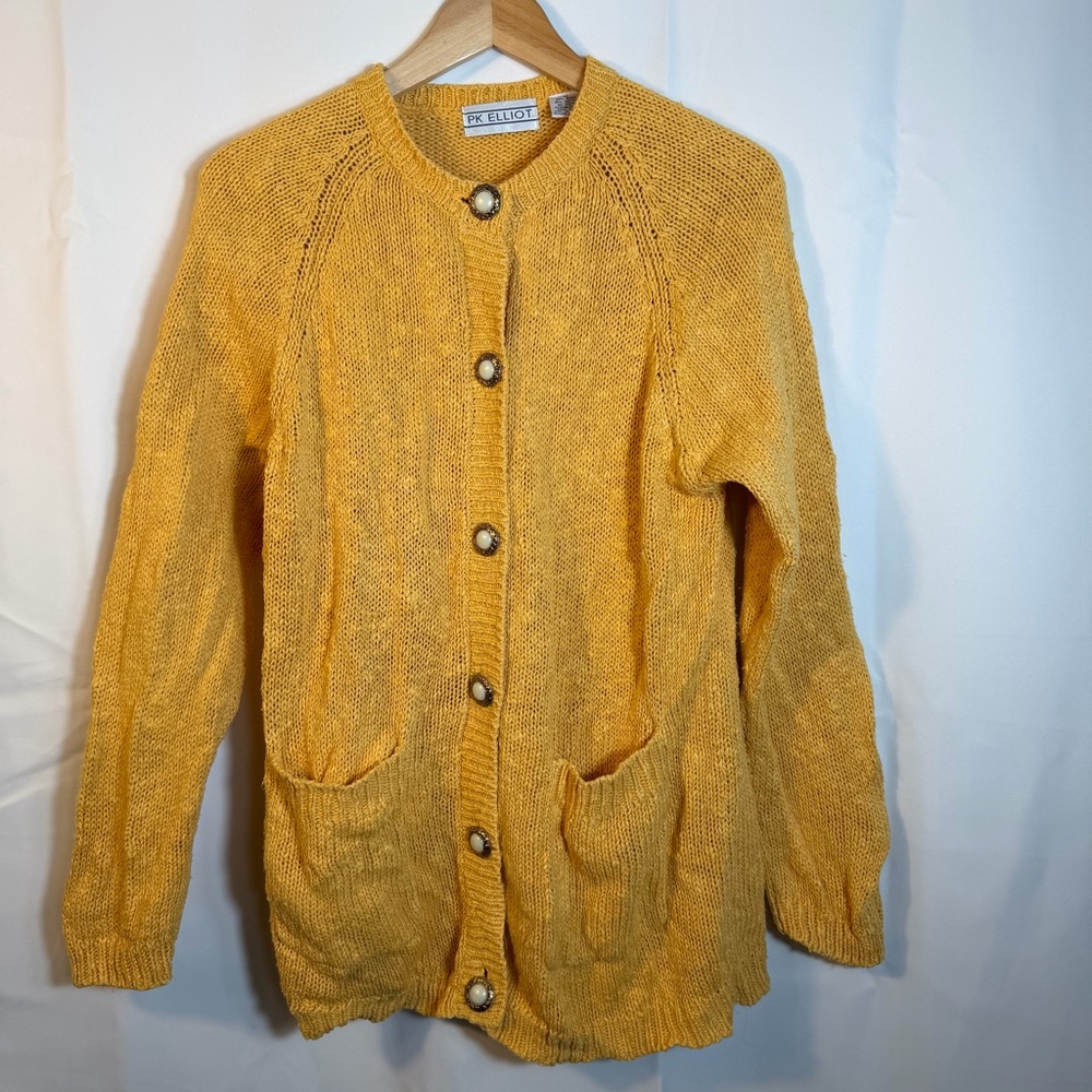 Elegant Gold Button-Up Cardigan